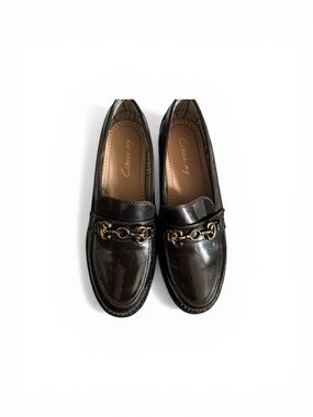 Clarks Women's Shiny Dark Brown Leather Loafers with Gold Chain